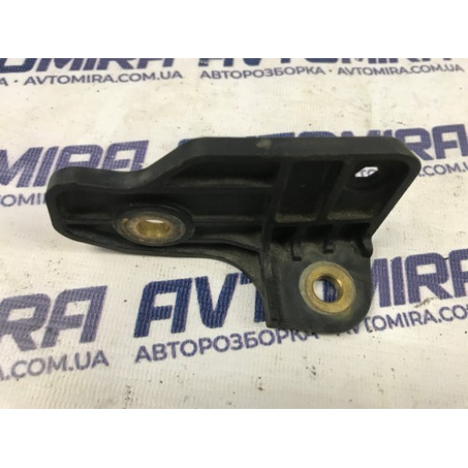 Кронштейн блока ABS Opel Astra H 2007-2010 13214941